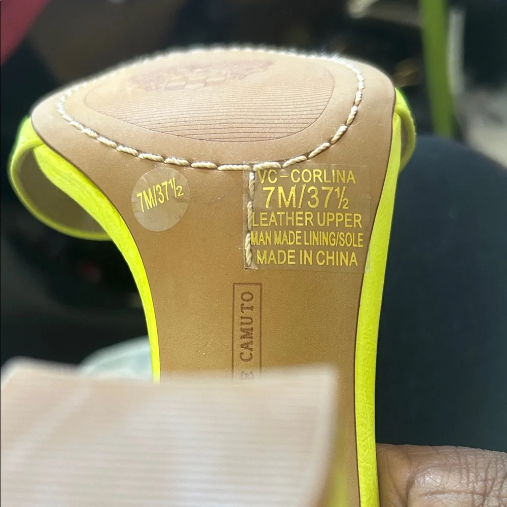 Vince Camuto Neon Yellow Block Heels Sz 7m - Picture 6 of 6
